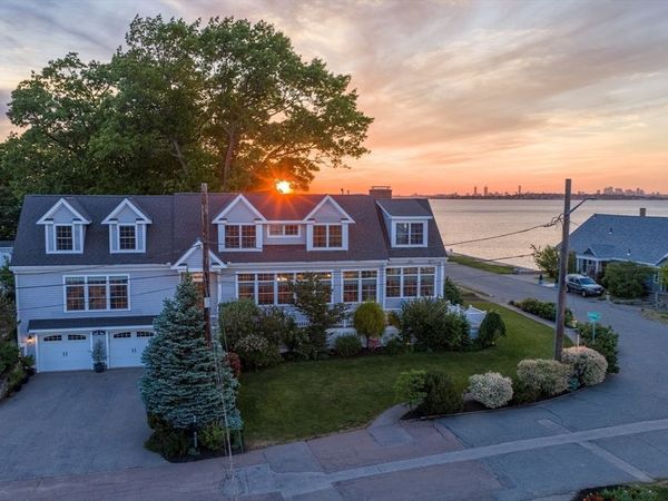 7 Swan Road, Quincy, MA 02169