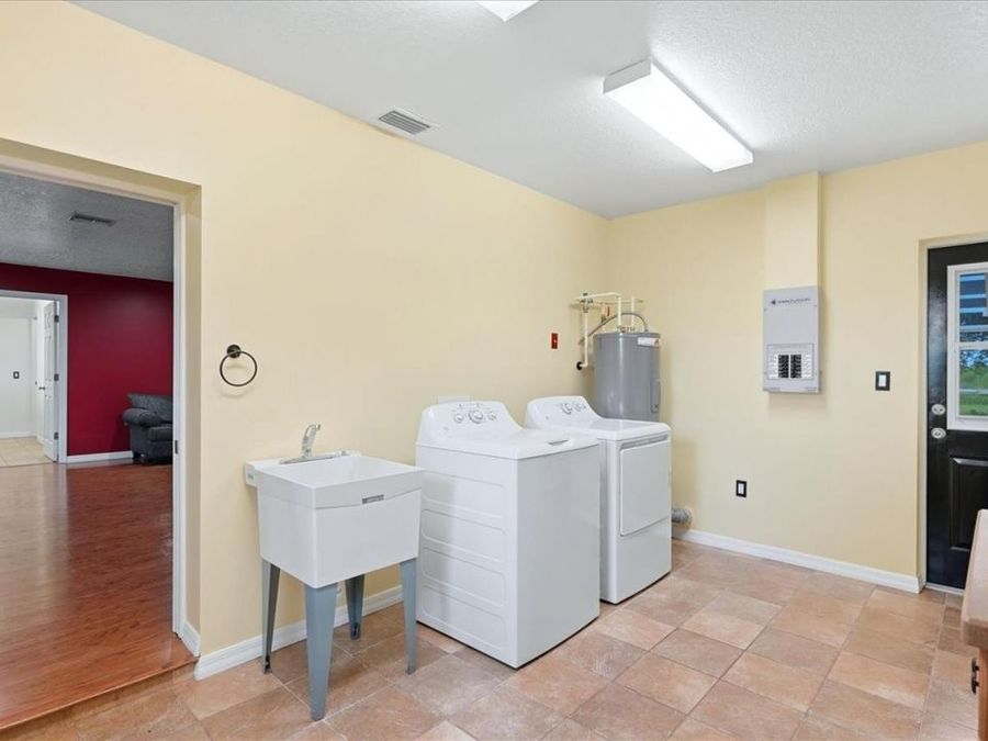 Property Image 51