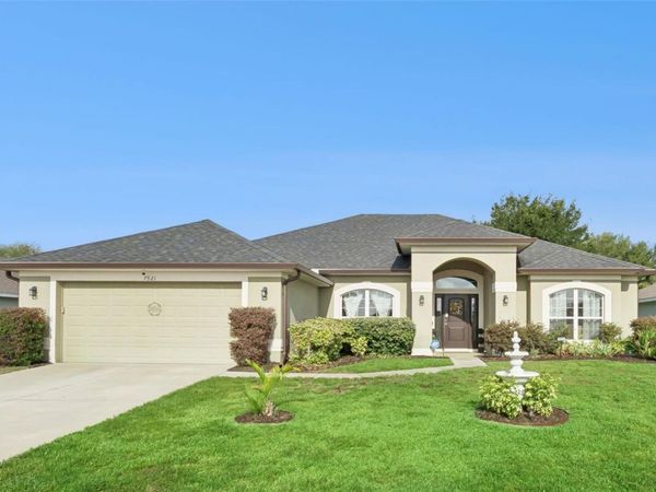 7521 SLOEWOOD DRIVE , LEESBURG, FL 34748