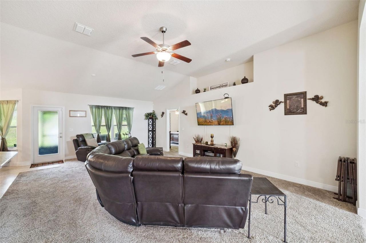 7521 Sloewood Drive, Leesburg, FL 34748 Photo