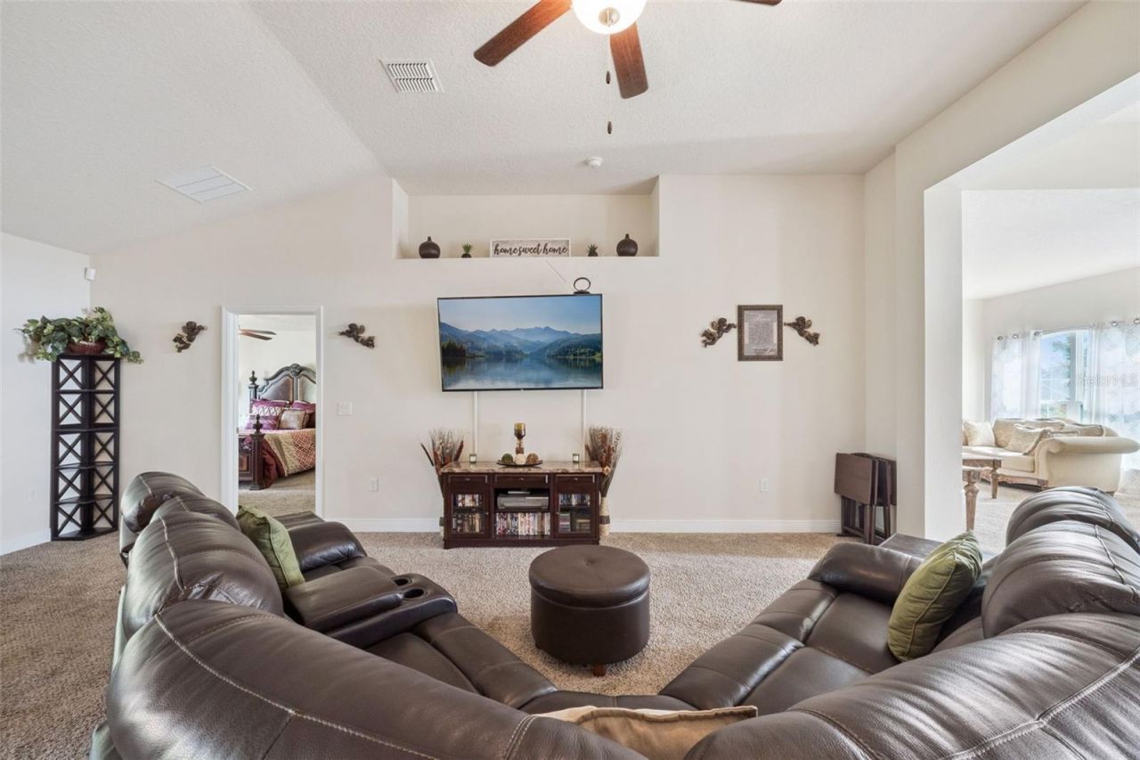 7521 Sloewood Drive, Leesburg, FL 34748 Photo