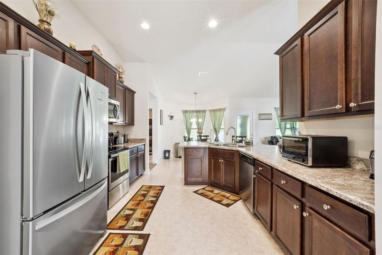 7521 Sloewood Drive, Leesburg, FL 34748 Photo