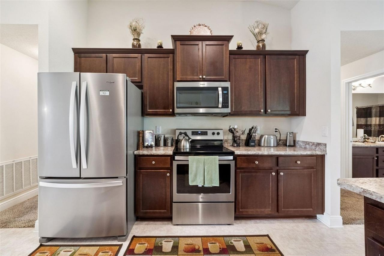 7521 Sloewood Drive, Leesburg, FL 34748 Photo