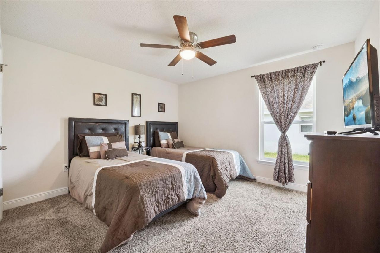7521 Sloewood Drive, Leesburg, FL 34748 Photo