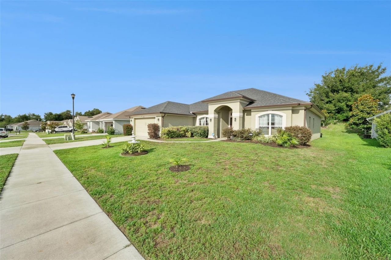 7521 Sloewood Drive, Leesburg, FL 34748 Photo