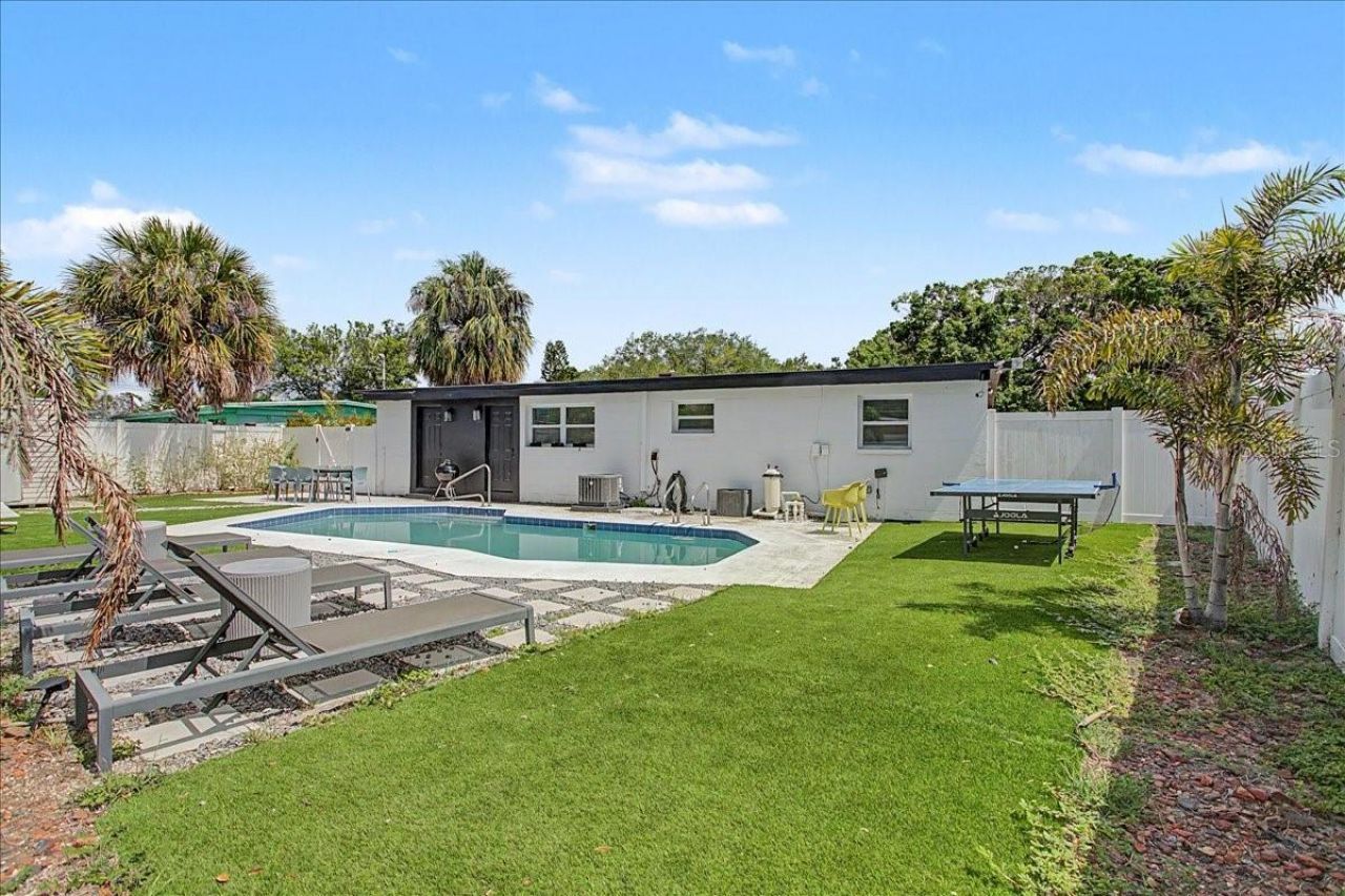 7812 Rideout Road , Tampa, FL 33619 Photo