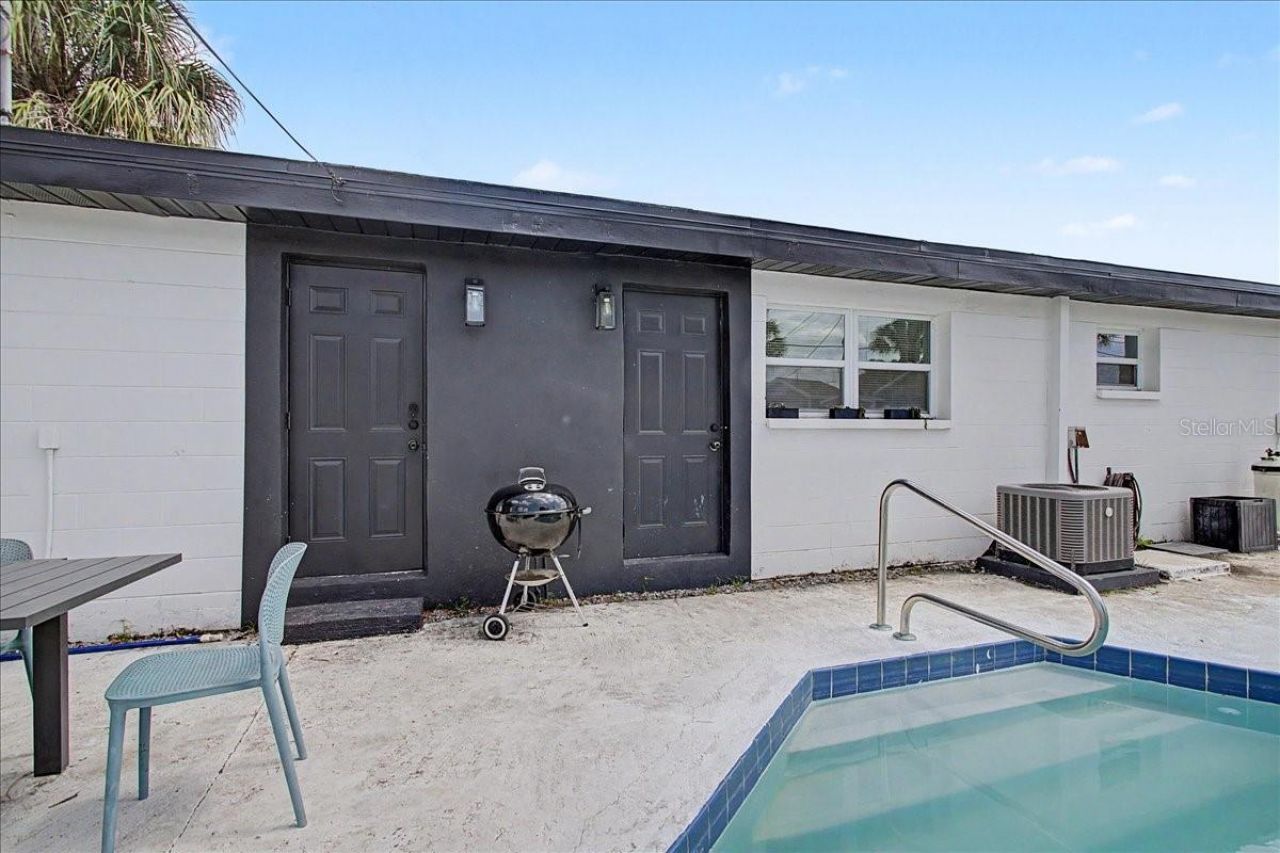 7812 Rideout Road , Tampa, FL 33619 Photo