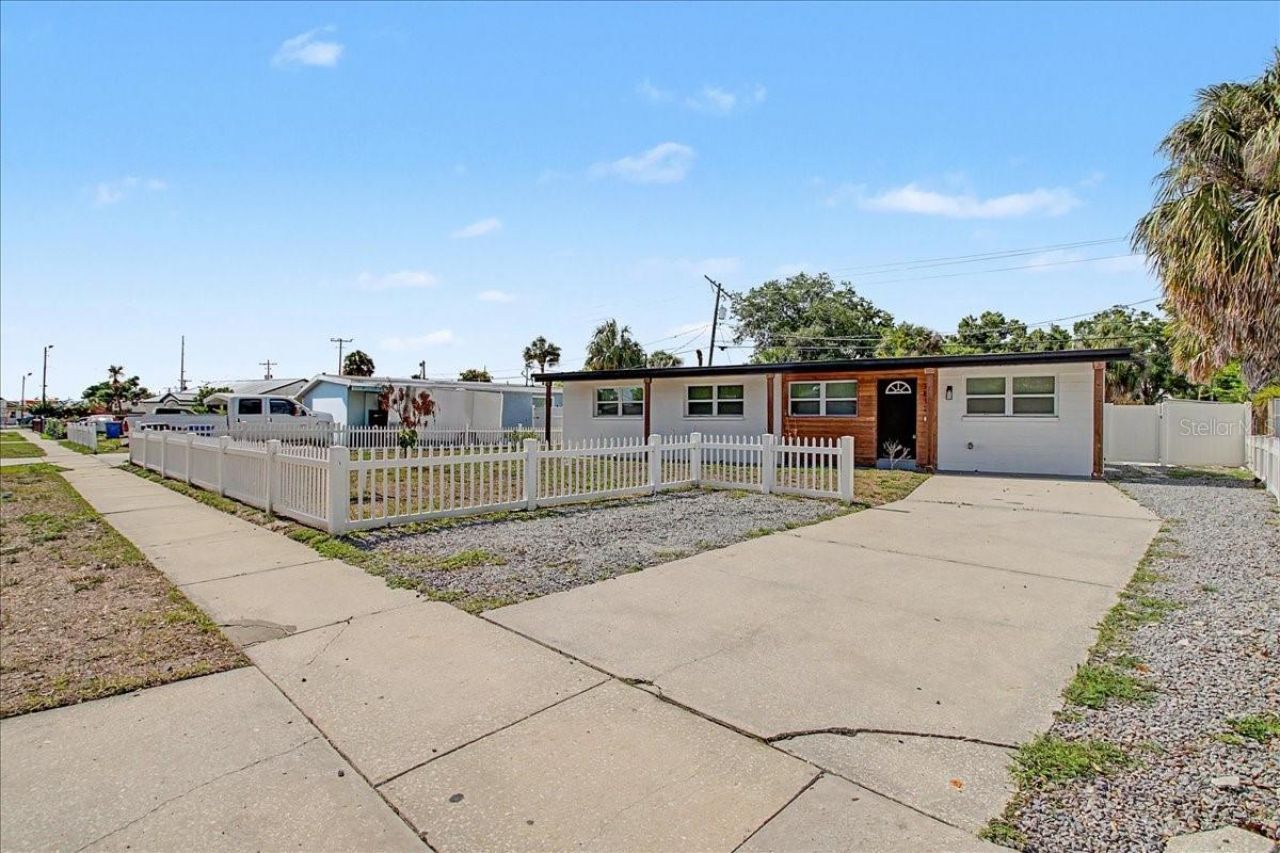 7812 Rideout Road , Tampa, FL 33619 Photo