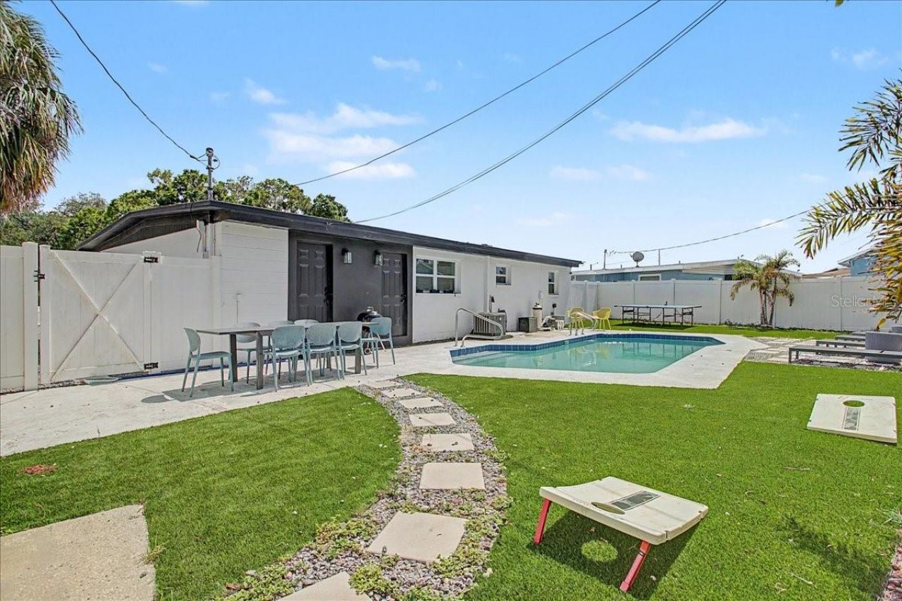 7812 Rideout Road , Tampa, FL 33619 Photo