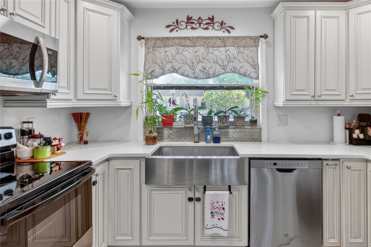 9834 87th Street, Seminole, FL 33777 Photo