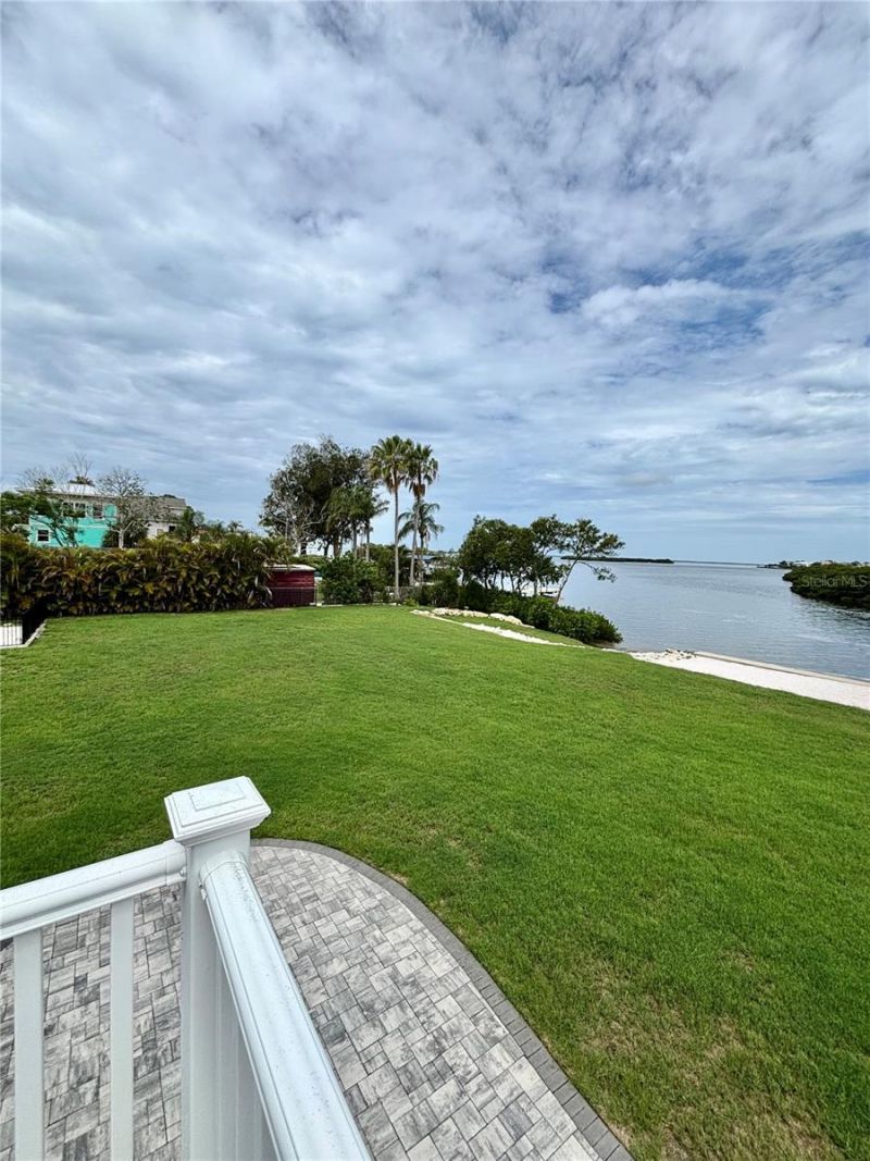 1620 Sea Breeze Drive, Tarpon Springs, FL 34689 Photo