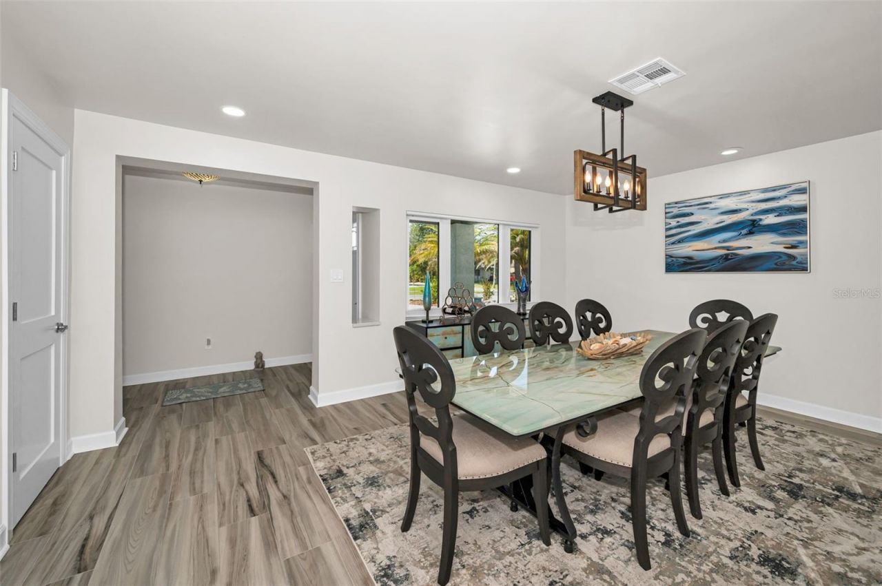 1620 Sea Breeze Drive, Tarpon Springs, FL 34689 Photo