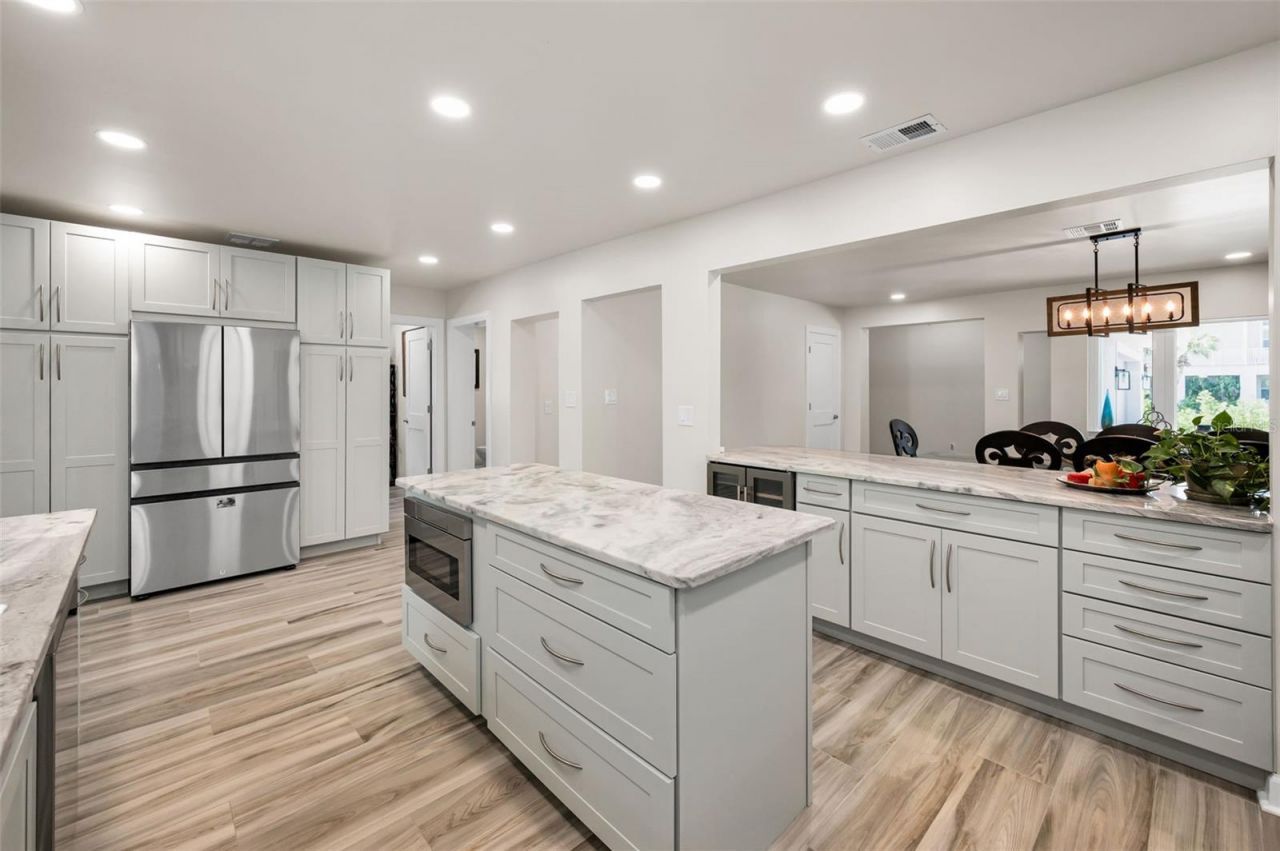 1620 Sea Breeze Drive, Tarpon Springs, FL 34689 Photo