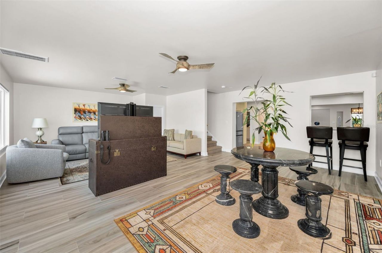 1620 Sea Breeze Drive, Tarpon Springs, FL 34689 Photo