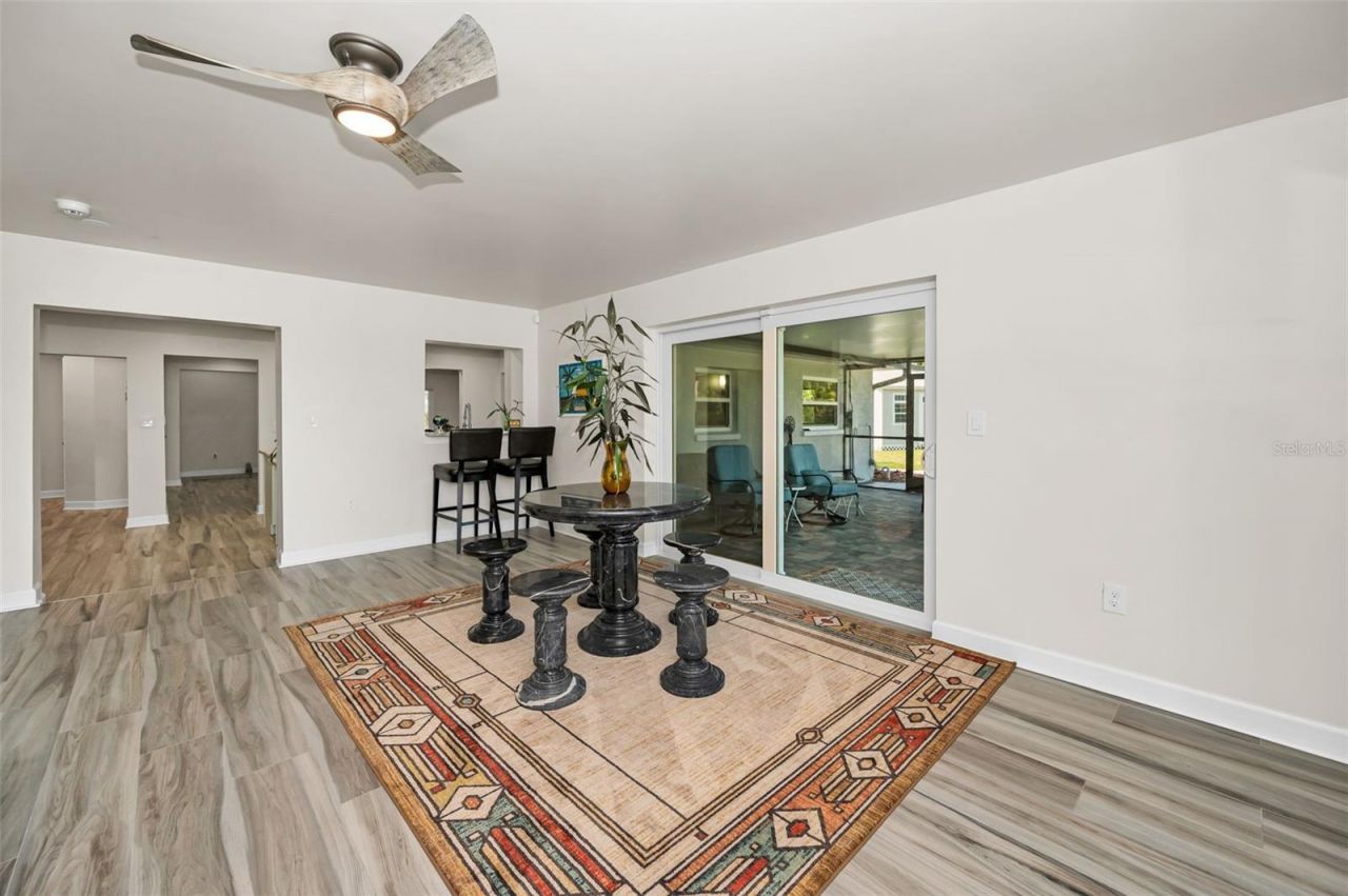 1620 Sea Breeze Drive, Tarpon Springs, FL 34689 Photo
