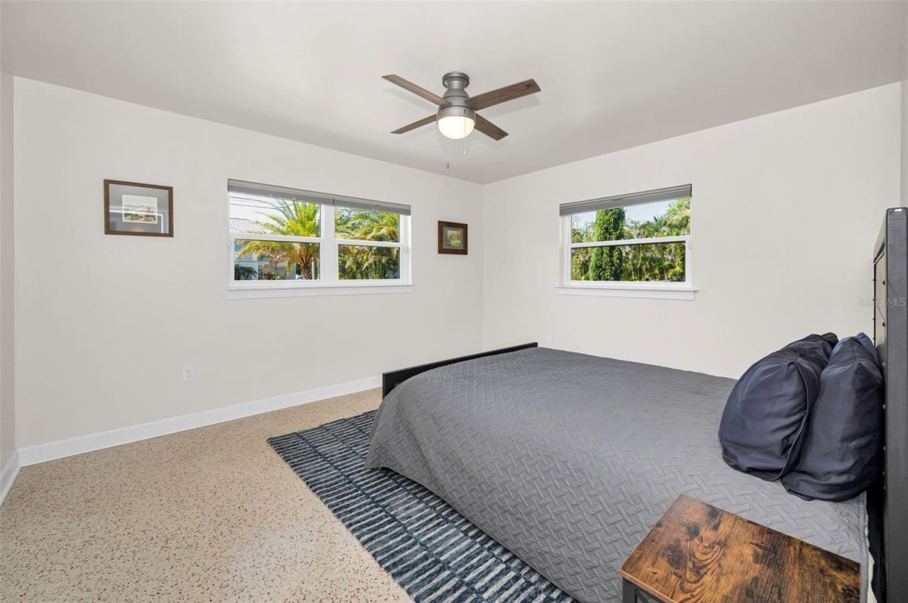 1620 Sea Breeze Drive, Tarpon Springs, FL 34689 Photo