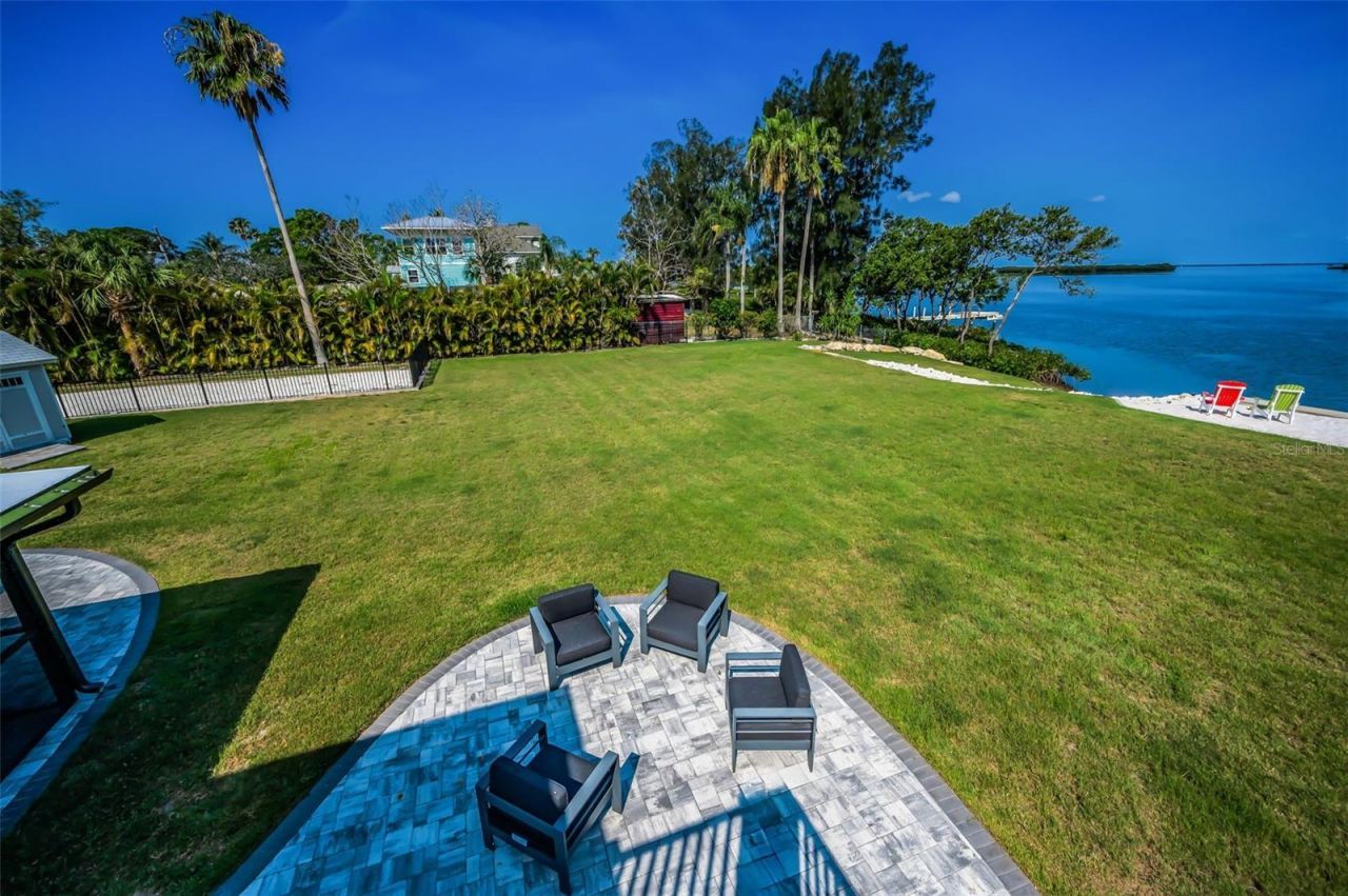 1620 Sea Breeze Drive, Tarpon Springs, FL 34689 Photo