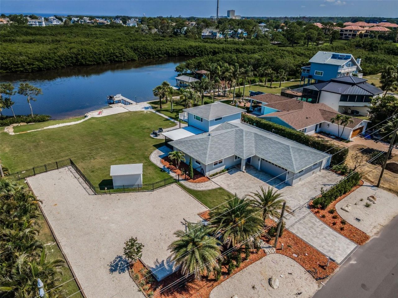 1620 Sea Breeze Drive, Tarpon Springs, FL 34689 Photo