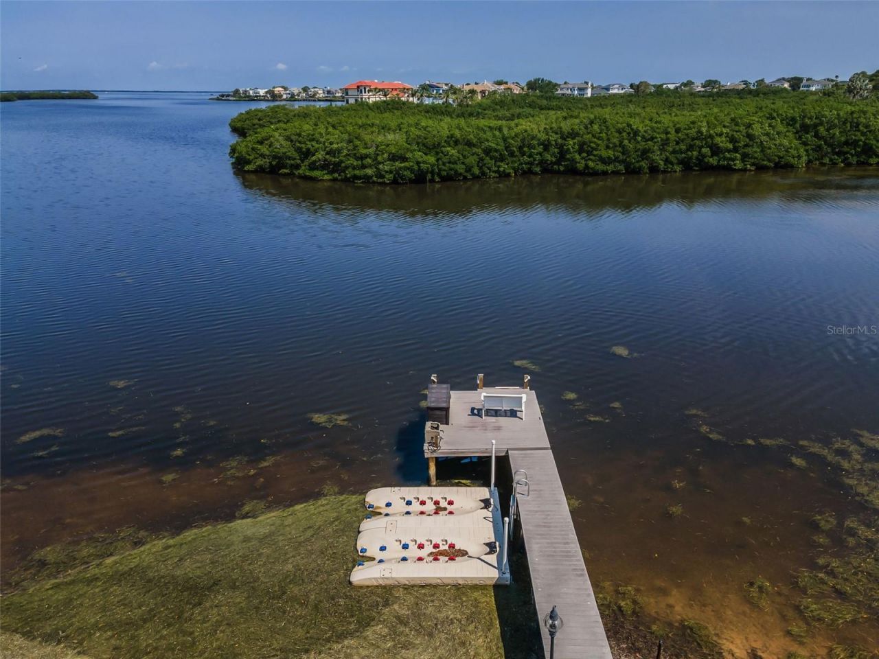 1620 Sea Breeze Drive, Tarpon Springs, FL 34689 Photo