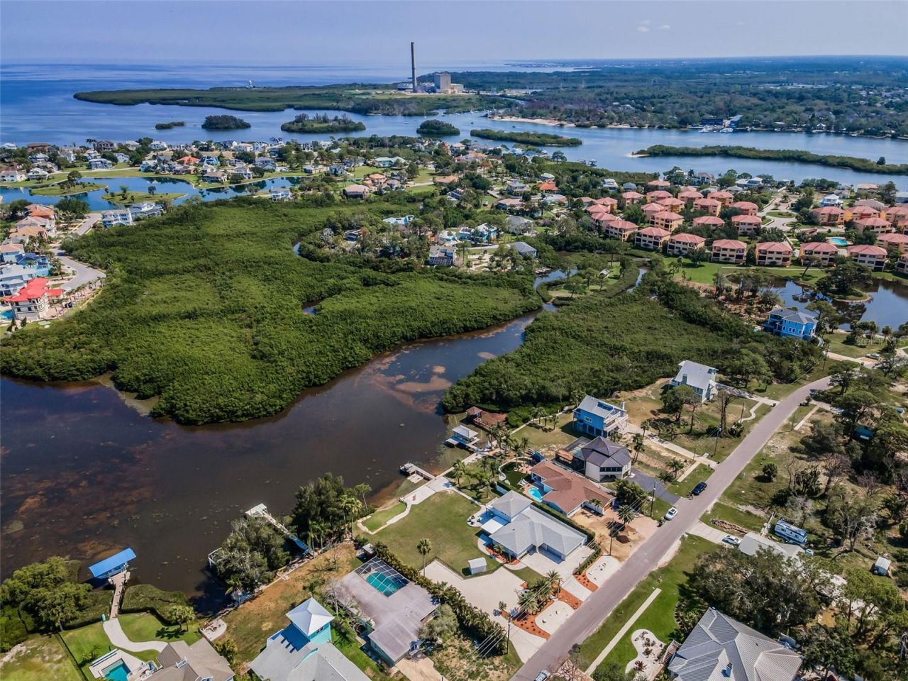 1620 Sea Breeze Drive, Tarpon Springs, FL 34689 Photo