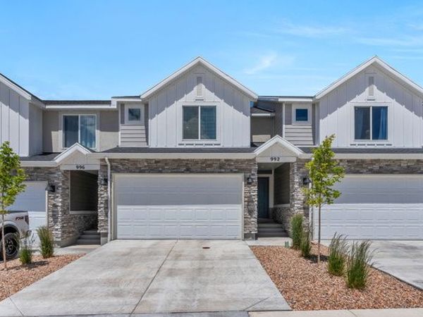 992 W BROADLEAF DR , Santaquin, UT 84655