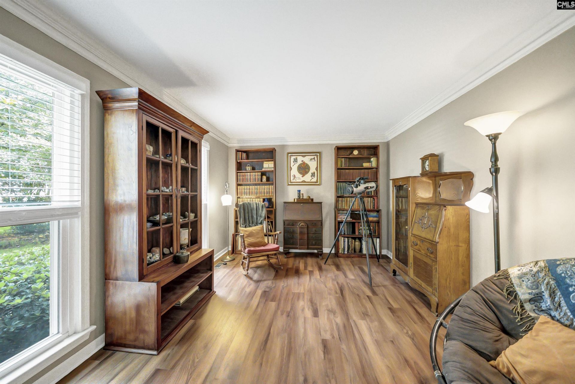 355 Conrad Circle  Photo 12