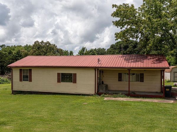 219 Graham Circle, Eva, AL 35631