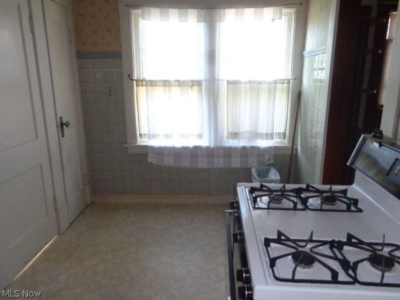 3607 W 139th Street , Cleveland, OH 44111 Photo 10