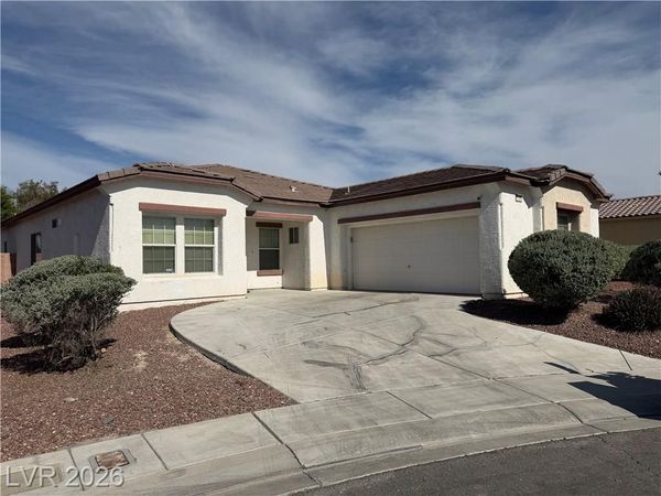 6009 Star Point Court, North Las Vegas, NV 89081