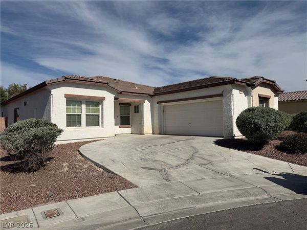 6009 Star Point Court, North Las Vegas, NV 89081