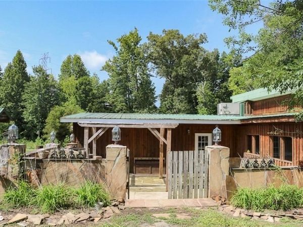 5258 Ferguson Road, Liberty, NC 27298