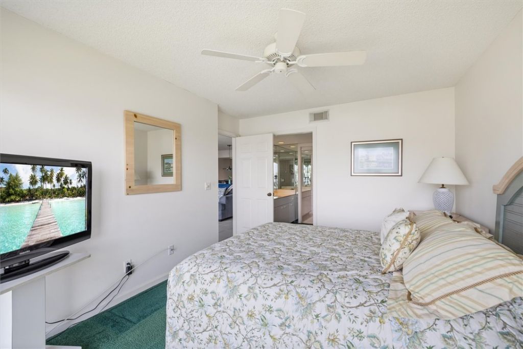 2140 Spyglass Lane, Unit 114, Vero Beach, FL 32963 Photo