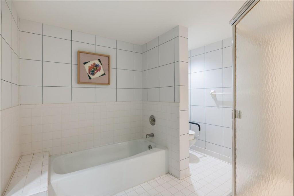 2140 Spyglass Lane, Unit 114, Vero Beach, FL 32963 Photo