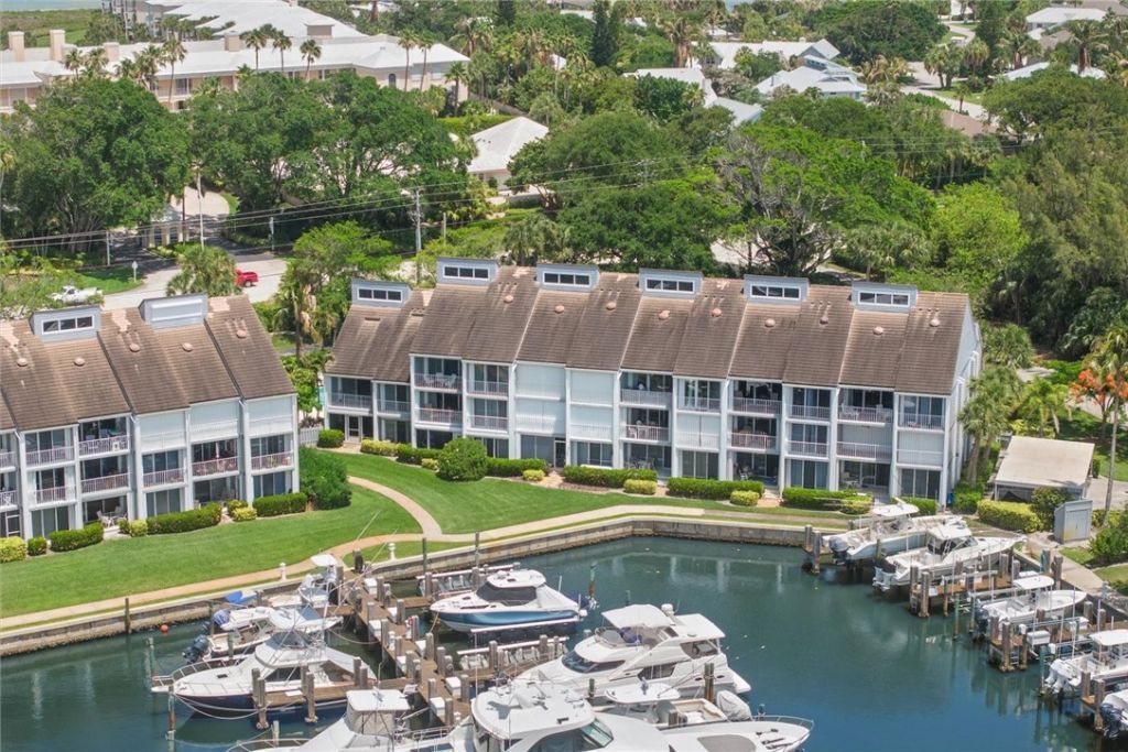 2140 Spyglass Lane, Unit 114, Vero Beach, FL 32963 Photo