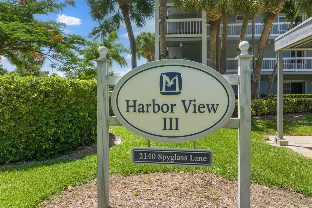 2140 Spyglass Lane, Unit 114, Vero Beach, FL 32963 Photo