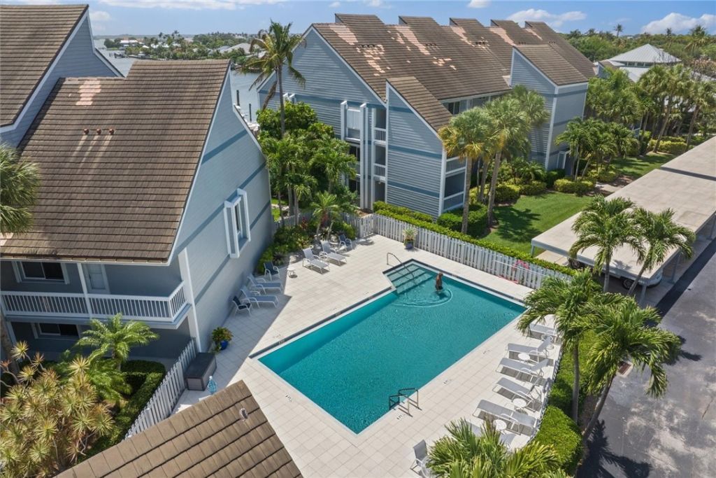 2140 Spyglass Lane, Unit 114, Vero Beach, FL 32963 Photo
