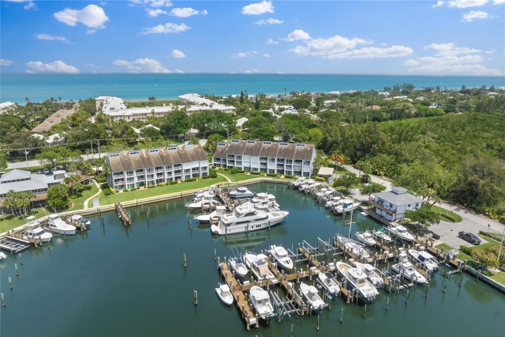 2140 Spyglass Lane, Unit 114, Vero Beach, FL 32963 Photo