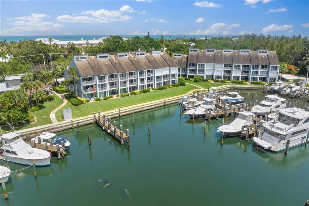 2140 Spyglass Lane, Unit 114, Vero Beach, FL 32963 Photo