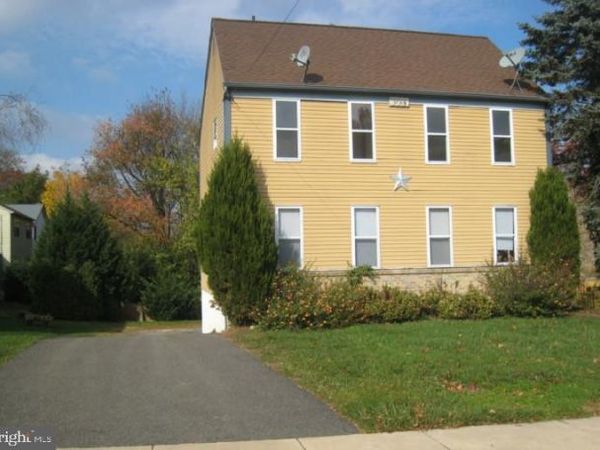 37 W LAKEVIEW AVENUE , OAKLYN, NJ 08107
