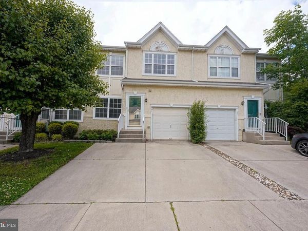 51 VERSAILLES BOULEVARD , CHERRY HILL, NJ 08003