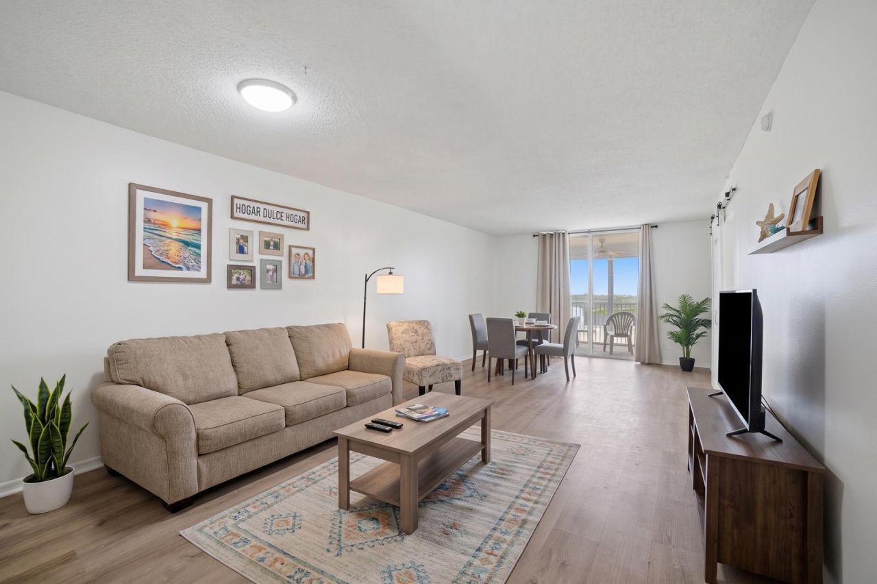5700 NW 2nd Avenue, Unit #705, Boca Raton, FL 33487 Photo