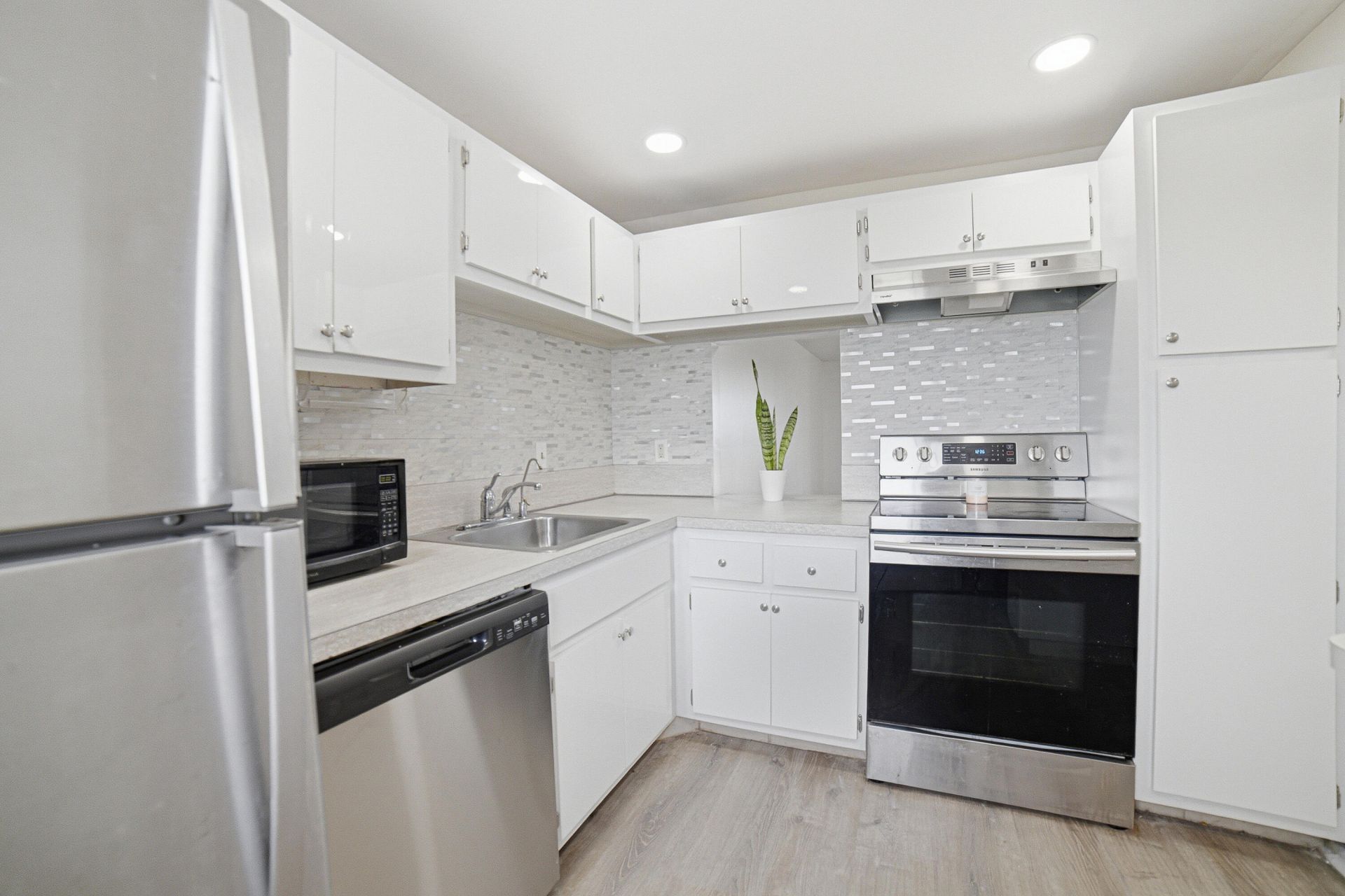 5700 NW 2nd Avenue, Unit #705, Boca Raton, FL 33487 Photo