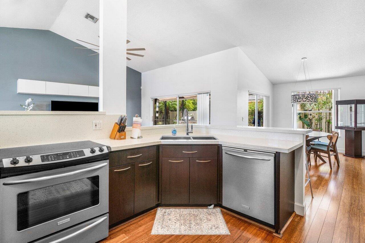 2470 Sandstone Court, Wellington, FL 33414 Photo