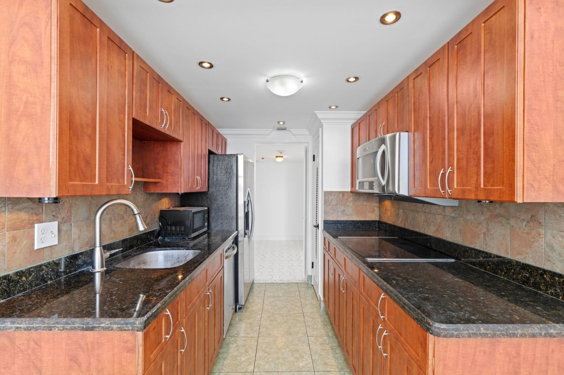 3800 Washington Road, Unit 812, West Palm Beach, FL 33405 Photo