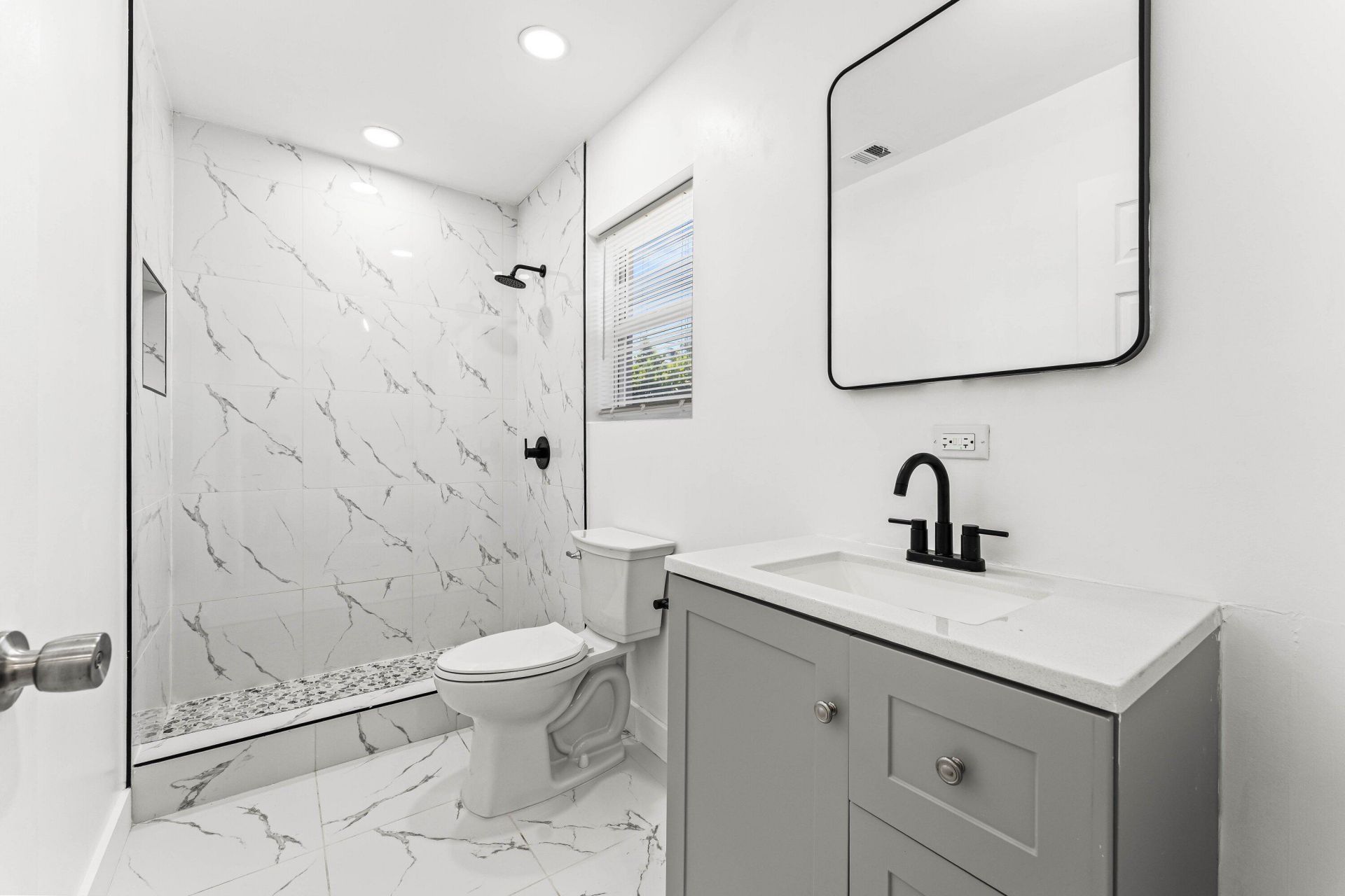 134 SW 14th Avenue, Unit A, Boynton Beach, FL 33435 Photo