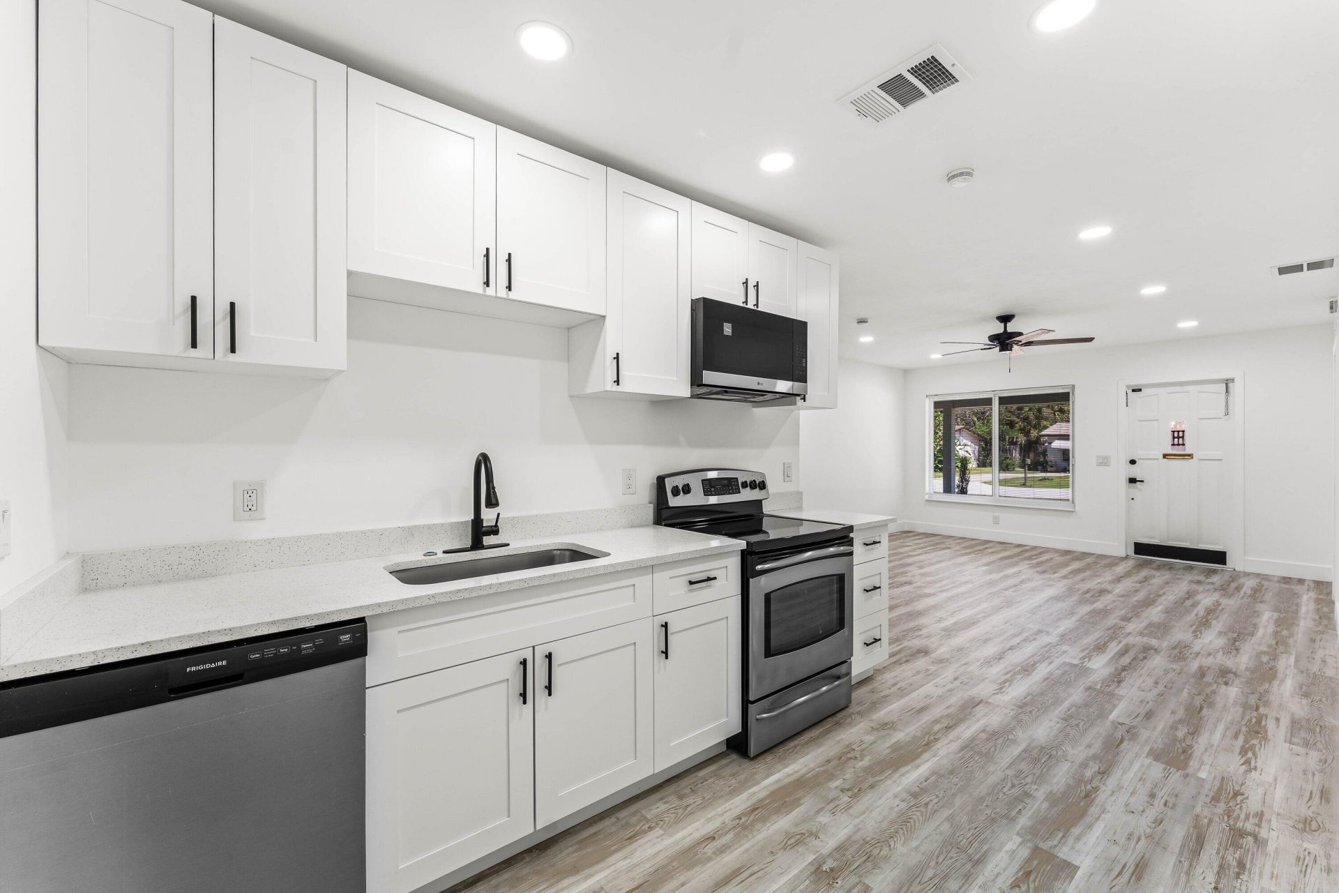 134 SW 14th Avenue, Unit A, Boynton Beach, FL 33435 Photo