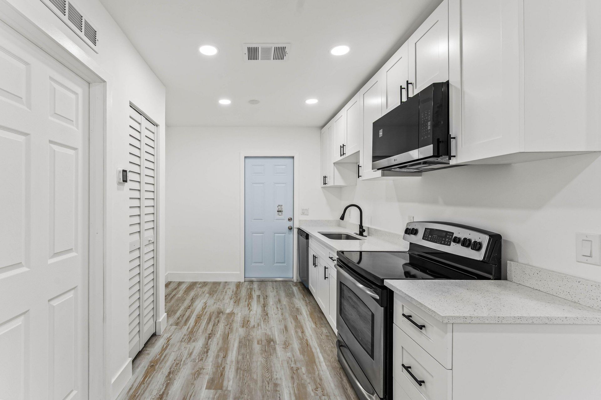 134 SW 14th Avenue, Unit A, Boynton Beach, FL 33435 Photo