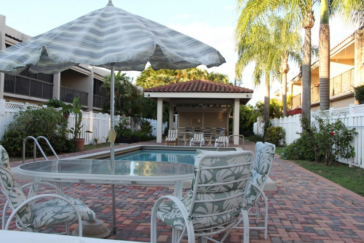 223 SE 11th Avenue, Unit B, Pompano Beach, FL 33060 Photo
