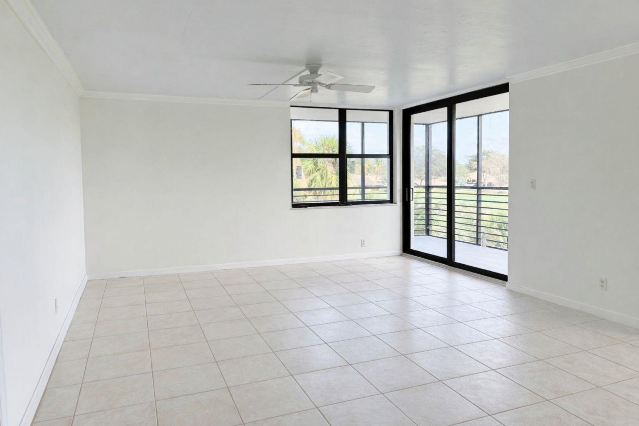 3800 N Hills Drive, Unit 315, Hollywood, FL 33021 Photo