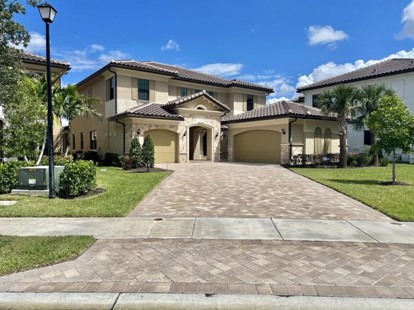 12745 Bayside Court, Parkland, FL 33076